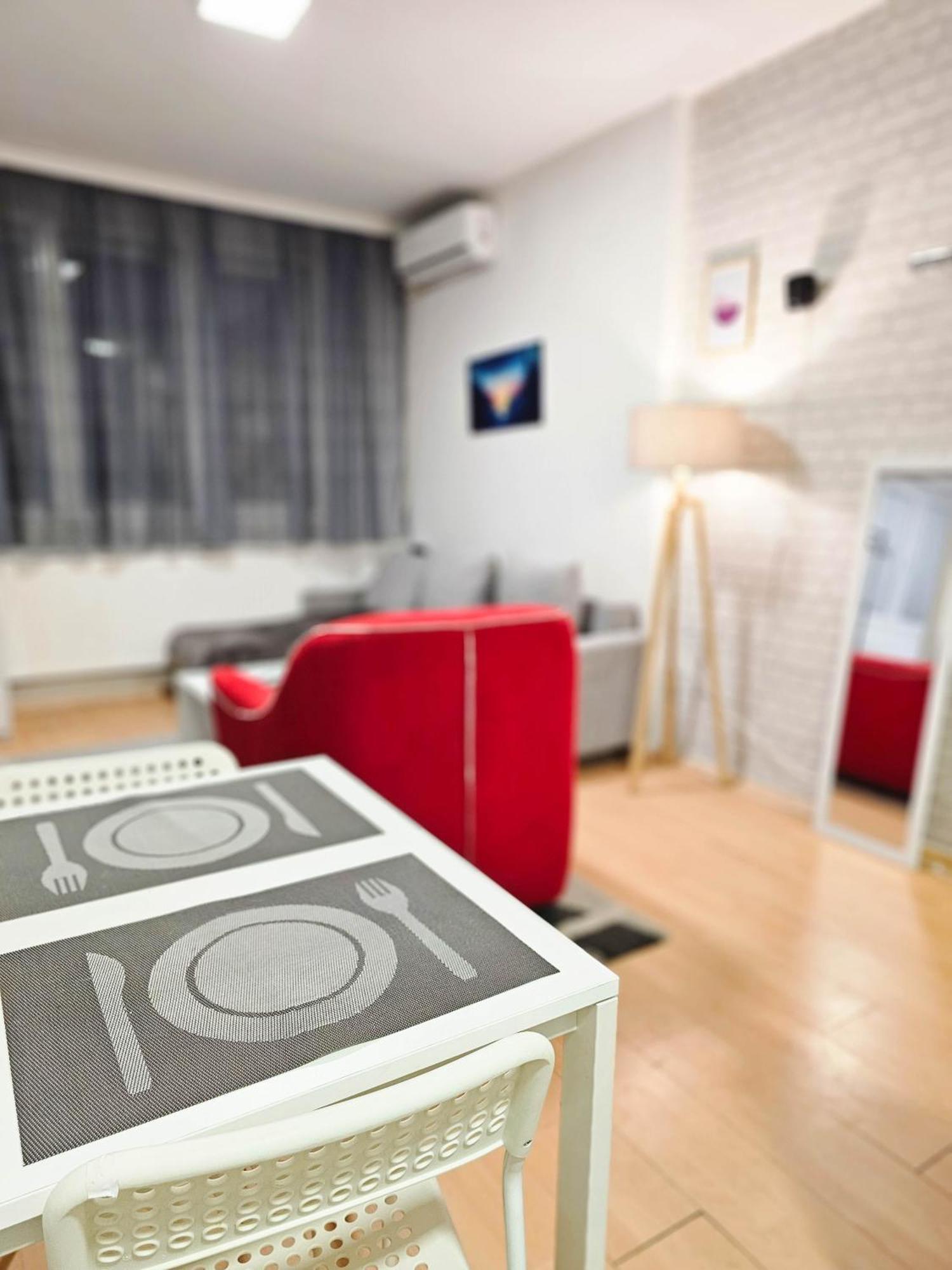 Apartment Skopje Square Экстерьер фото