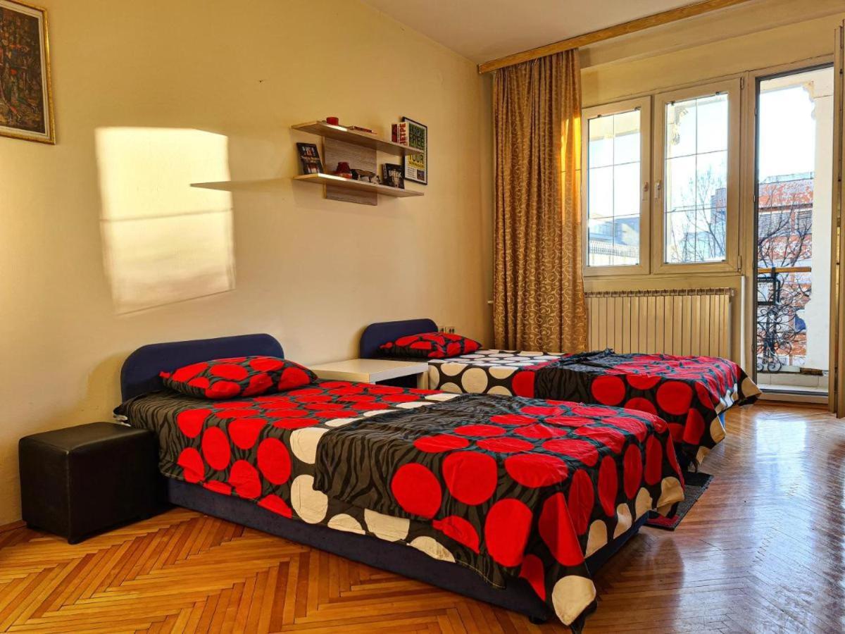 Apartment Skopje Square Экстерьер фото