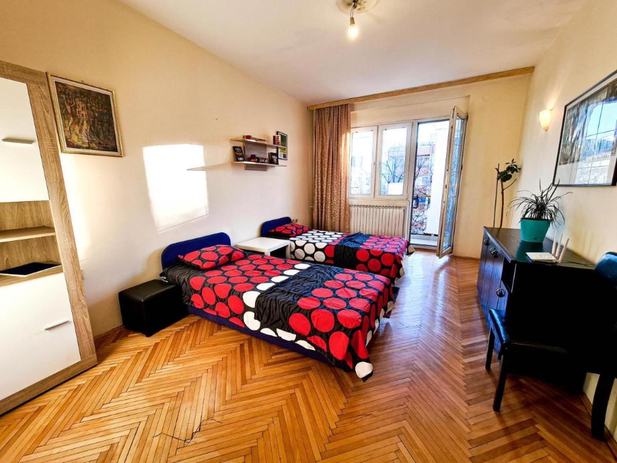 Apartment Skopje Square Экстерьер фото